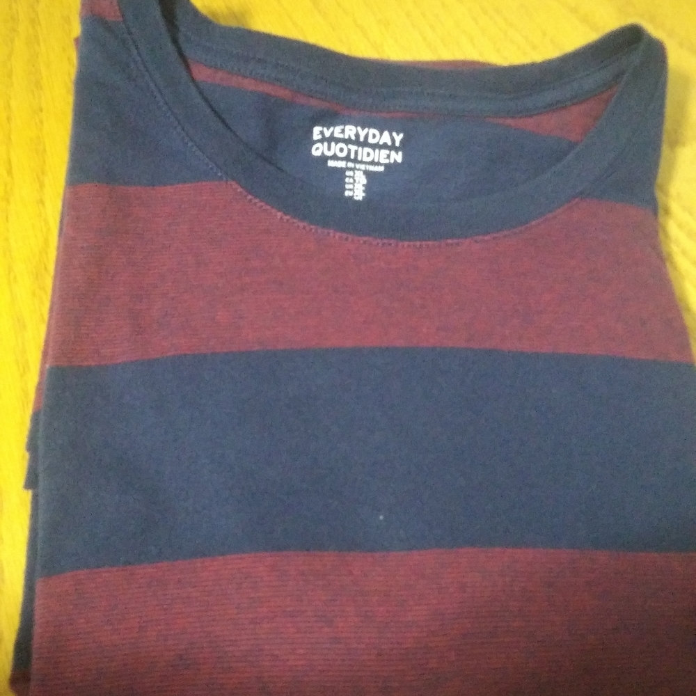 Every Day Quotidian Gap T-Shirt